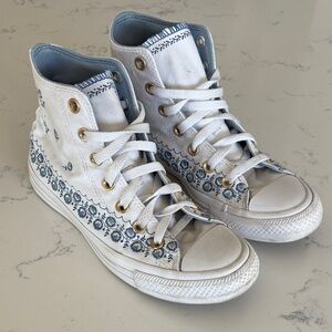 Converse All Star Free Spirit Florals high tops. Size 7. Rare